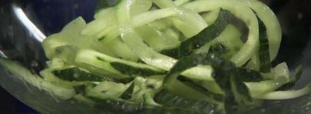 карпаччо из гребешка с кальмаром. Шаг 2