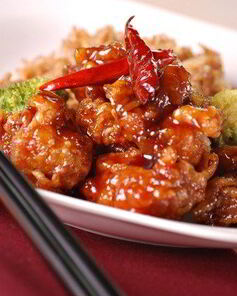 Курица, маринованная с чили и шалфеем