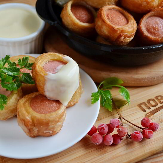 Рецепт мини-сосиски в тесте