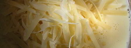 фриттата осенняя с лососем, сладким перцем и луком-пореем. Шаг 6