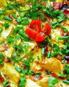 Омлет с грибами, беконом и фасолью