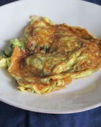 Омлет с петрушкой и зеленым луком