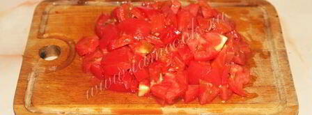 омлет с помидорами, луком и укропом. Шаг 3