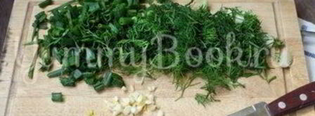 омлет с зеленью. Шаг 2