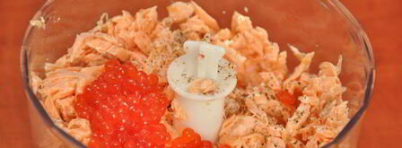 паштет из форели с икрой праздничный. Шаг 4