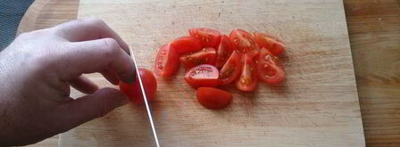 паштет из слабосоленой семги с томатами и маслинами. Шаг 3