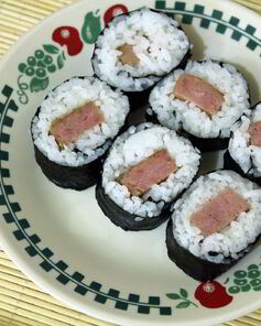 Роллы с колбасой