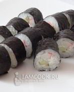 Роллы с крабовыми палочками