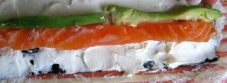 роллы с лососем и сыром филадельфия. Шаг 6