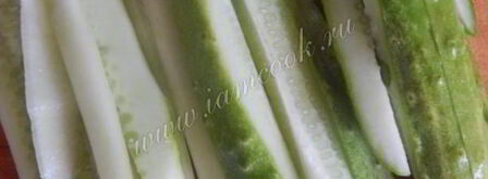 роллы с семгой и огурцом. Шаг 5