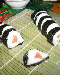 Роллы с семгой