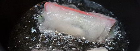 спринг-роллы с крабовыми палочками. Шаг 5