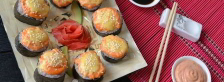 запеченные роллы с крабовыми палочками. Шаг 17