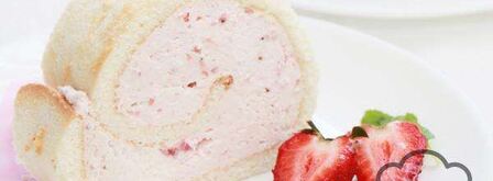 бисквитный рулет с клубникой. Шаг 6