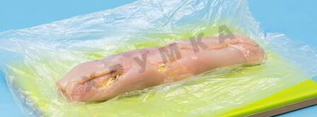 куриный рулет с грибами и маслинами. Шаг 8