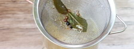 куриный рулет с желатином в бутылке. Шаг 8