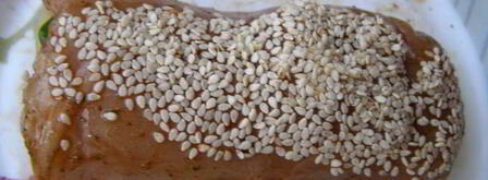 куриные рулетики с грушей и кунжутом в пряном соусе восточный экспресс. Шаг 6