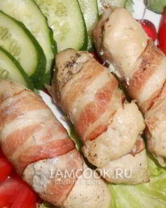 Куриные рулетики в беконе По-милански