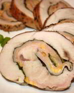 Мясной рулет из индейки