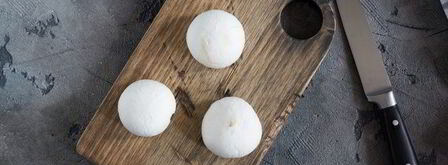 мясные рулетики с сыром и зеленью. Шаг 3