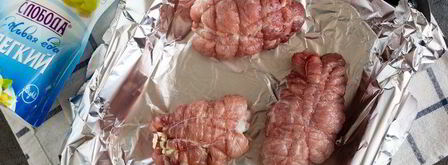 мясные рулетики с сыром и зеленью. Шаг 8