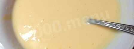 рулет из горбуши, фаршированный омлетом, грибами и луком. Шаг 5