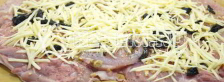 рулет из курицы с черносливом. Шаг 9