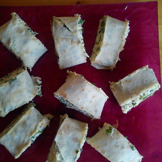 Рецепт рулет из лаваша с брынзой и зеленью