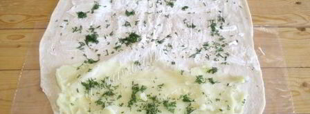 рулет из лаваша с селедкой. Шаг 5