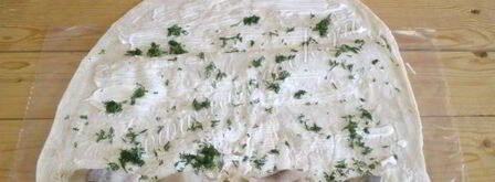 рулет из лаваша с селедкой. Шаг 7