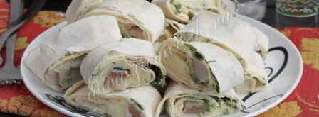 рулет из лаваша с селедкой. Шаг 9