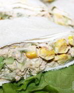 Рулет из лаваша с тунцом