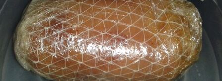 рулет из рульки в мультиварке. Шаг 7