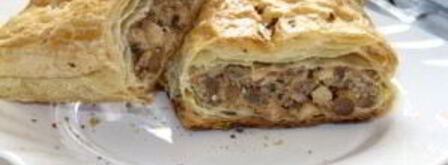 рулет из слоеного бездрожжевого теста. Шаг 4