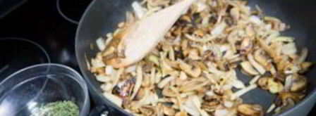 рулет из свинины с грибами. Шаг 2