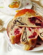 Рулет с маком и вишней