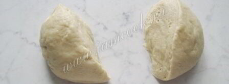 рулет с маком и вишней. Шаг 10