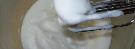 рулет с яблоками. Шаг 4