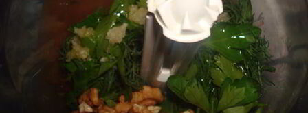 рулеты из баклажанов с беконом, сыром и зеленью. Шаг 5