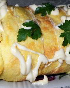Сырно-яичный рулет с мясным фаршем