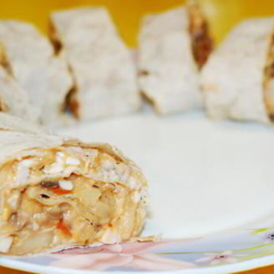 Рецепт теплые рулетики с мясом и грибами