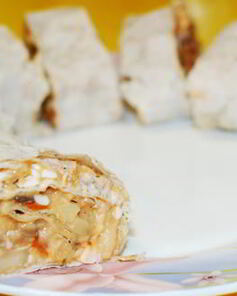 Теплые рулетики с мясом и грибами