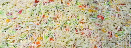 яичный рулет с сыром мозаика. Шаг 15