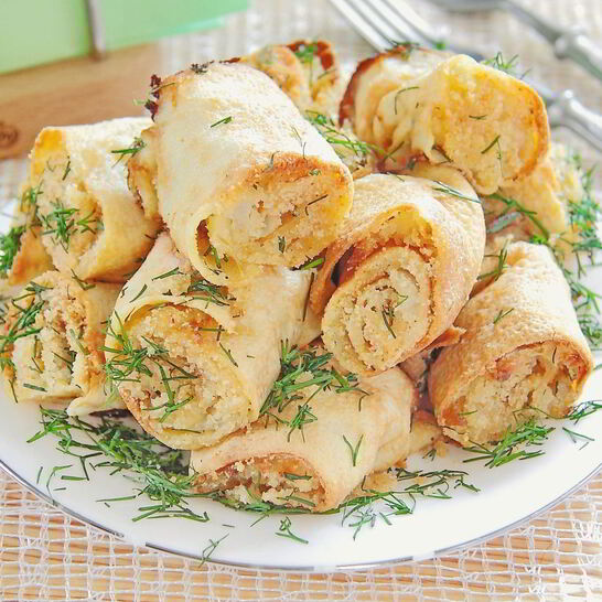 Рецепт яичные рулетики с капустой