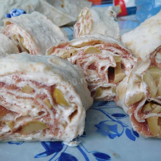 Рецепт закуска рулет из лаваша с икрой сельди