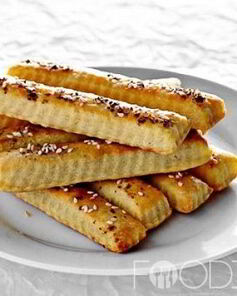 Сырные палочки в духовке