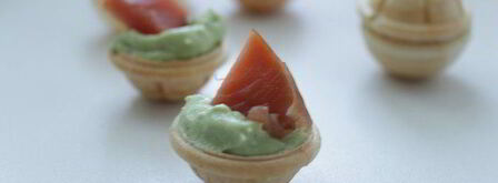 тарталетки с авокадо и рыбой. Шаг 3