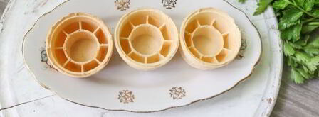 тарталетки с икрой и творожным сыром. Шаг 8