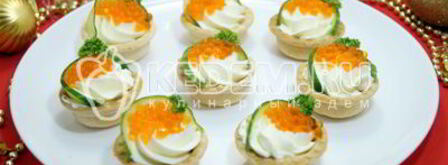 тарталетки с красной икрой праздничные. Шаг 5