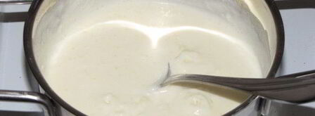 тарталетки с красным луком и сырным соусом. Шаг 3